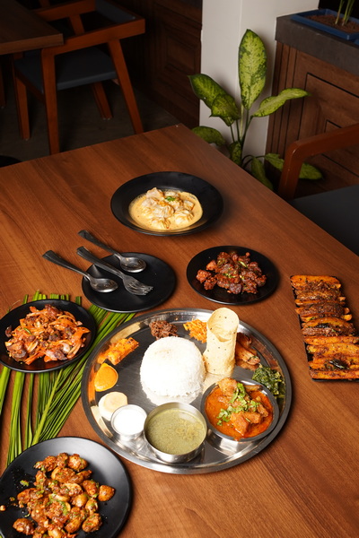 Mustang Thakali dish and ambiance
