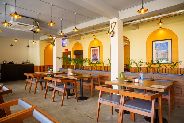 Mustang Thakali dish and ambiance